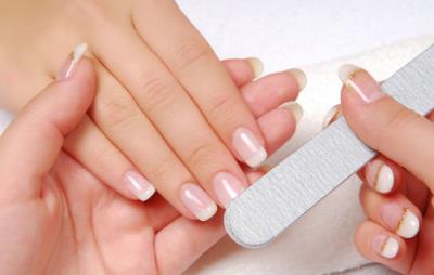 指甲保养怎么做，8招教您护理脆弱的指甲 美甲 第2张