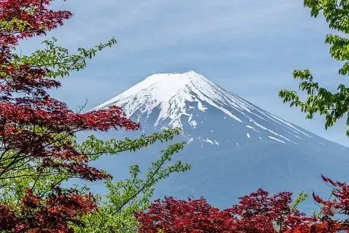 勘察加半岛火山形成原因（世界上火山最集中的地方）(图19)