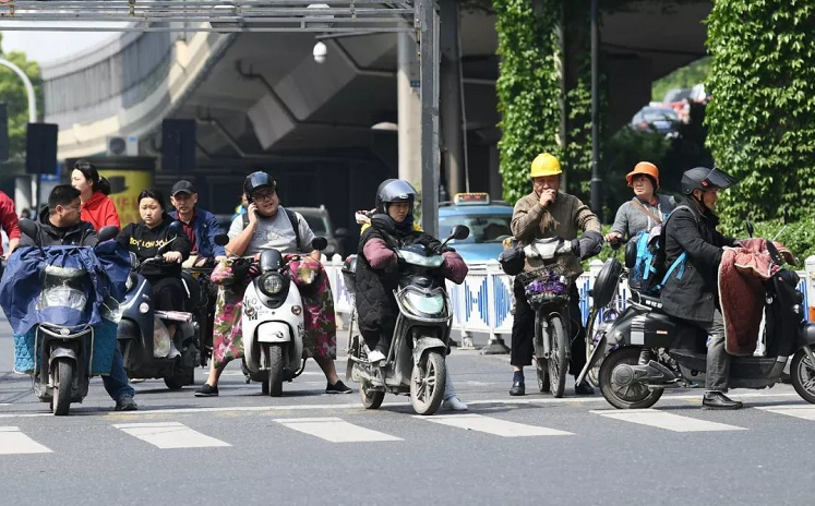 电动车和电摩买哪个好（电摩和电动车有什么区别）(图1)