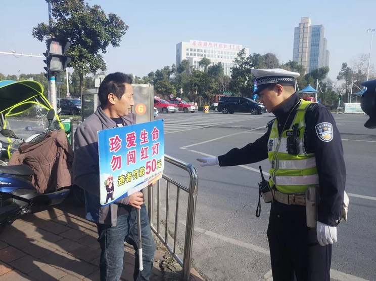 电动车和电摩买哪个好（电摩和电动车有什么区别）(图5)