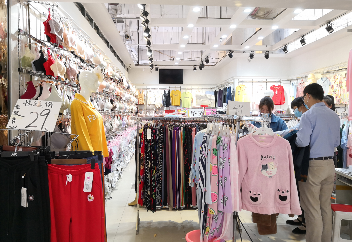 服装店市场分析插图(2)