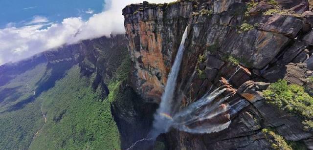 世界上最大的瀑布是什么瀑布（世界上最大的瀑布叫什么名字）(图5)