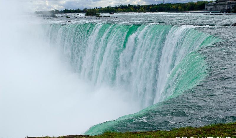 世界上最大的瀑布是什么瀑布（世界上最大的瀑布叫什么名字）(图9)