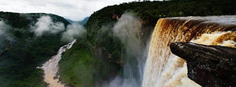 世界上最大的瀑布是什么瀑布（世界上最大的瀑布叫什么名字）(图14)