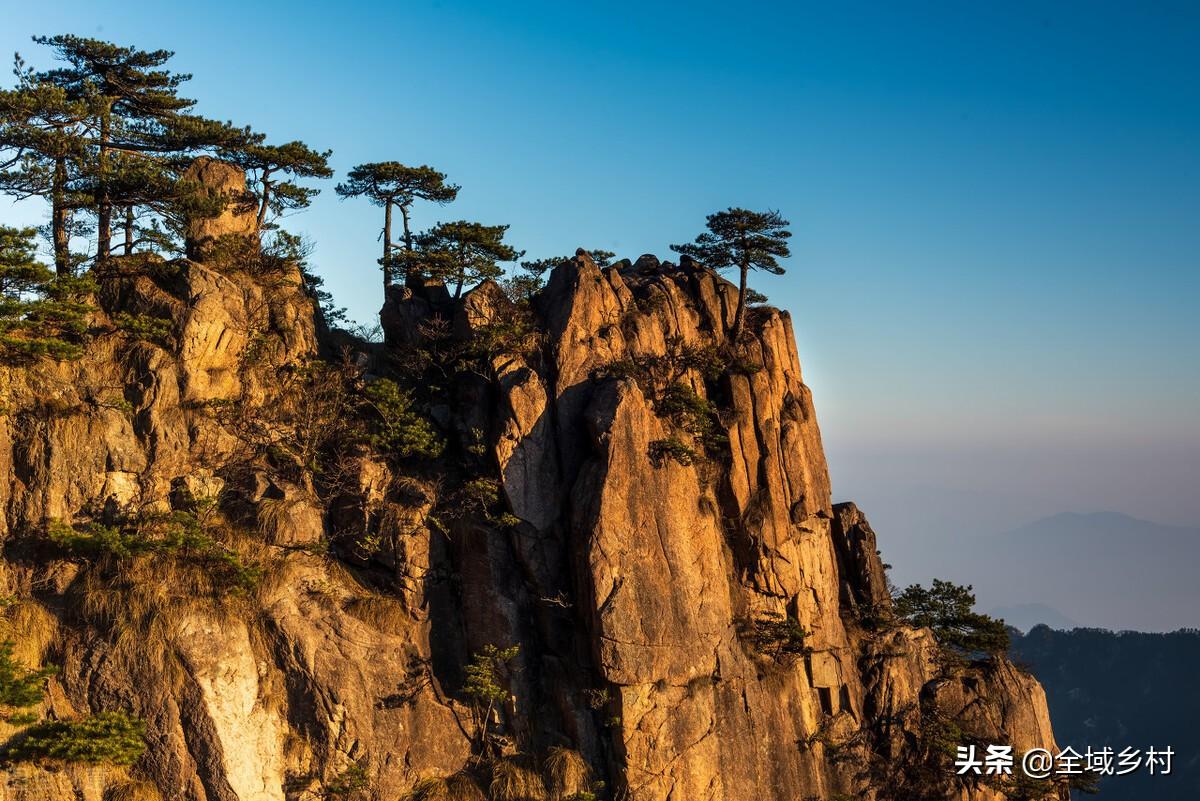 黄山美景不仅闻名全国而且享誉安徽（黄山的特点都有哪些）(图2)