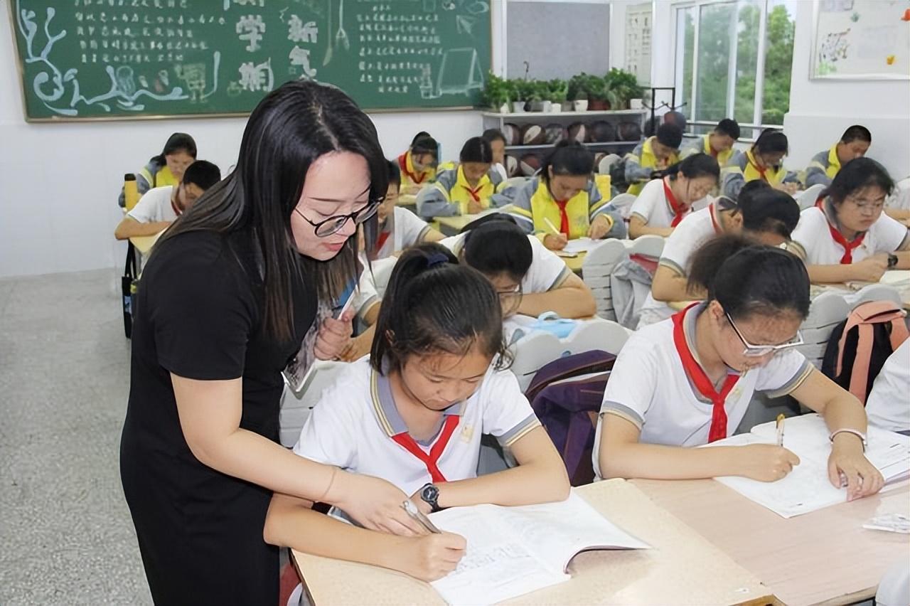 非师范专业不可以考教师资格证了吗-（教师资格证非师范专业可以考吗）(图1)