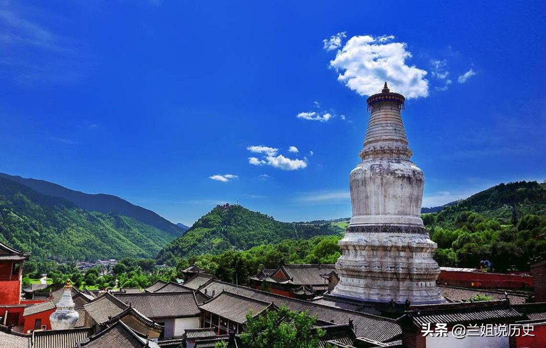 五台山是哪位菩萨的道场 四大佛教名山（五台山是哪位菩萨的道场）(图2)