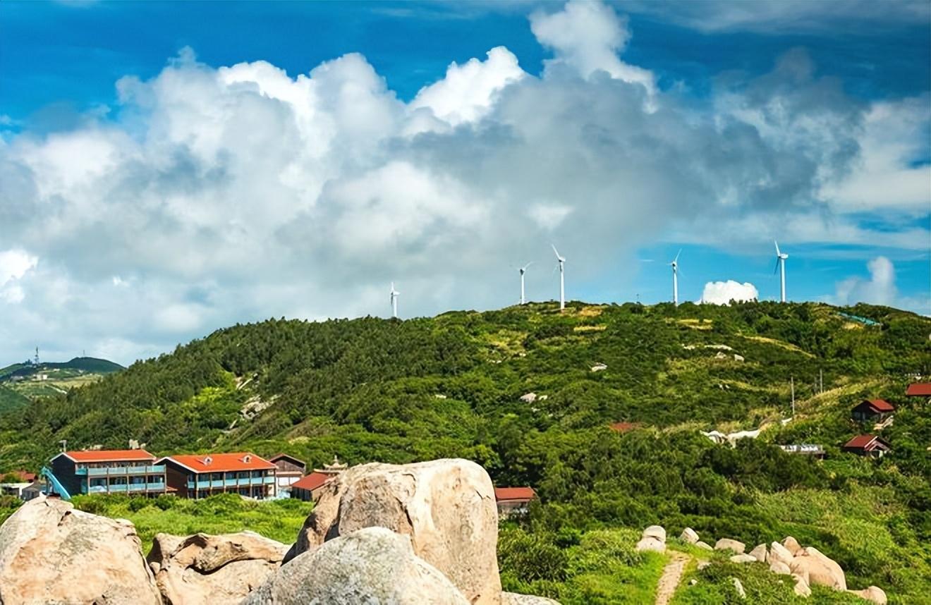 7月份适合去哪里旅游十大7月国内旅游最佳去处（六七月份适合去哪里旅游）(图22)