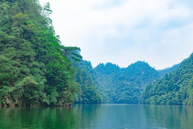 宝峰湖是西游记水帘洞拍摄地吗（西游记水帘洞在哪拍摄）(图2)