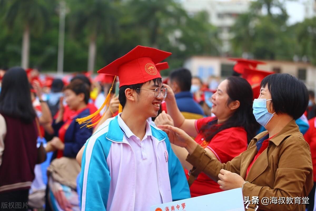 高三女孩成人礼父母送什么好（女孩子成人礼送什么礼物好）(图3)