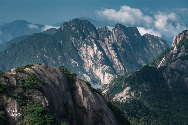 祖国的十大名山（祖国的名山大川都有哪些）(图2)